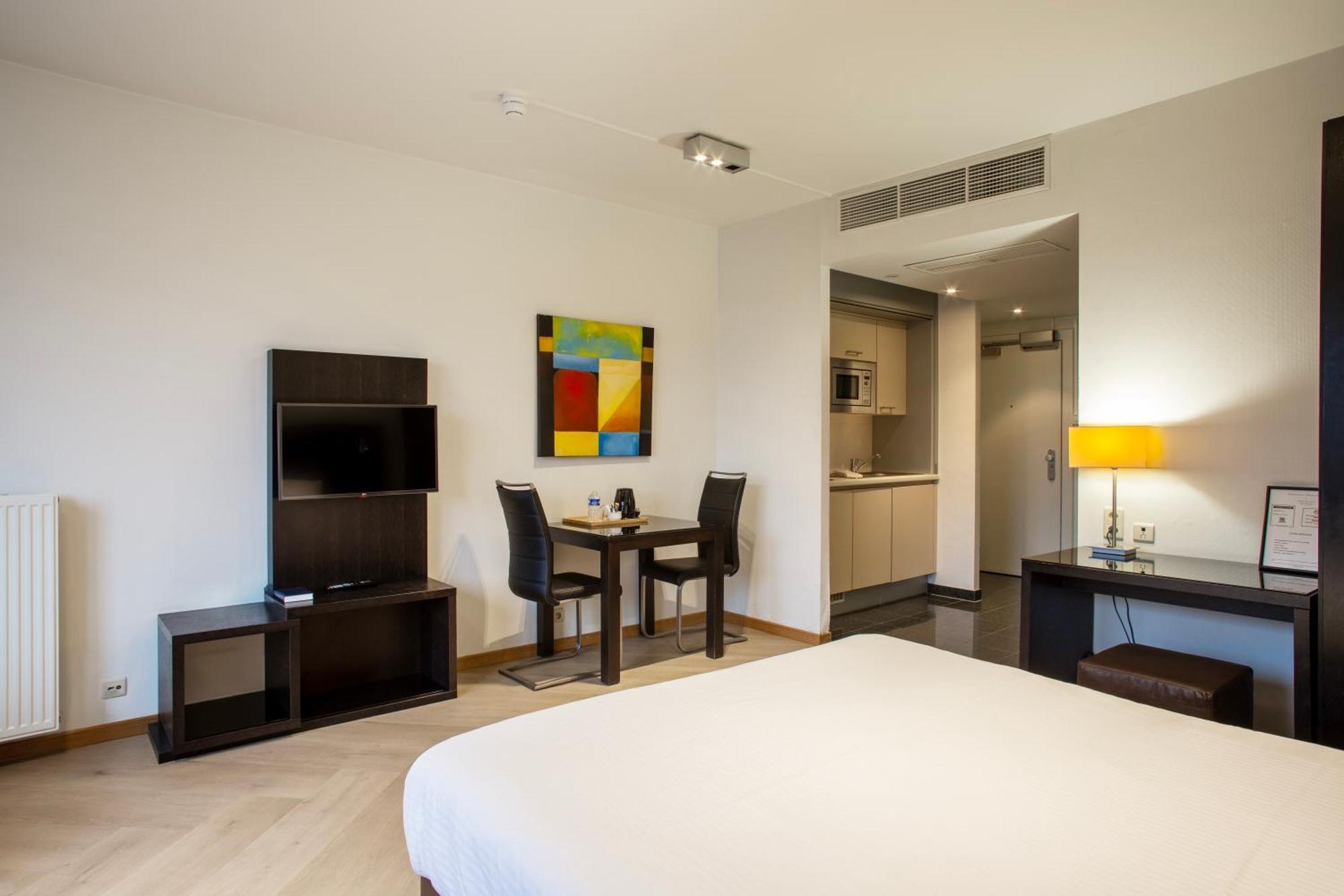 Diamant Suites Brussels Eu Etterbeek Exterior photo